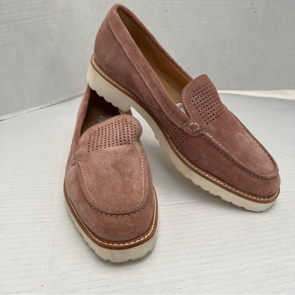 Ron White • Wazzy loafers EUC  Suede Leather Italy perforated slip on Sz…